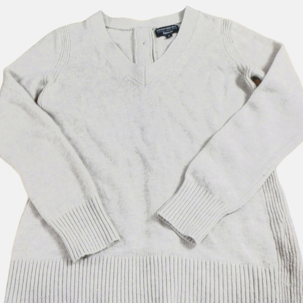 Banana Republic Filpucci with fine Italian yarn Sweater button back size medium
